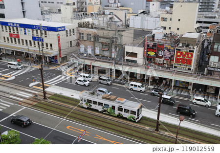 阪堺電気軌道　天王寺駅前の700形 119012559