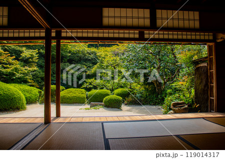 【京都風景】詩仙堂　落ち着きのある庭 119014317