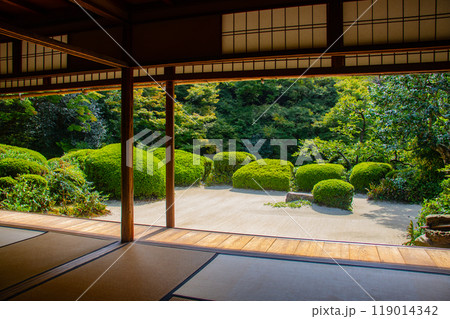 【京都風景】詩仙堂　落ち着きのある庭 119014342