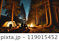 森の中のキャンプ 119015452