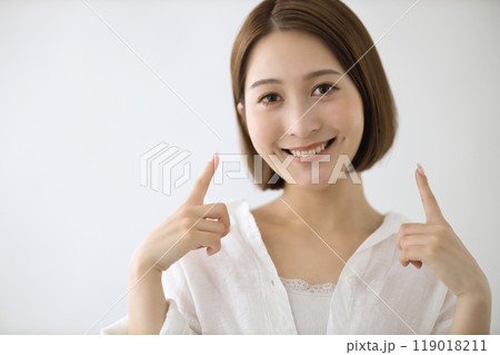 20代女性のビューティー 20代女性のビューティー 119018211
