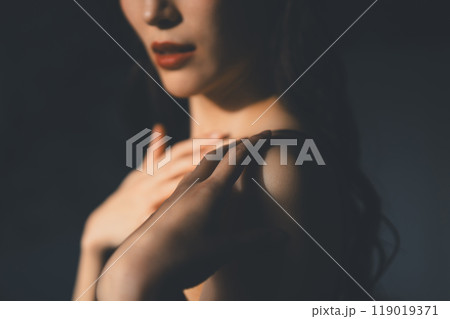 若い女性のビューティーポートレート 若い女性のビューティーポートレート 119019371