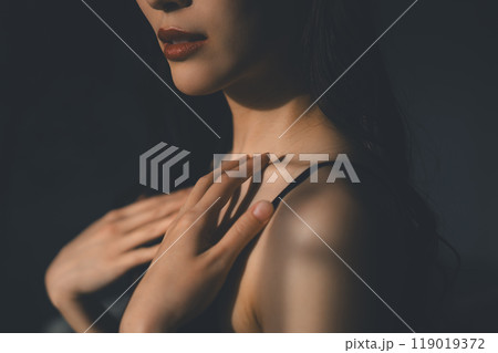 若い女性のビューティーポートレート 若い女性のビューティーポートレート 119019372