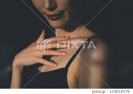 若い女性のビューティーポートレート 若い女性のビューティーポートレート 119019376