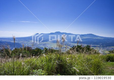 矢岳高原から霧島連山 119019530