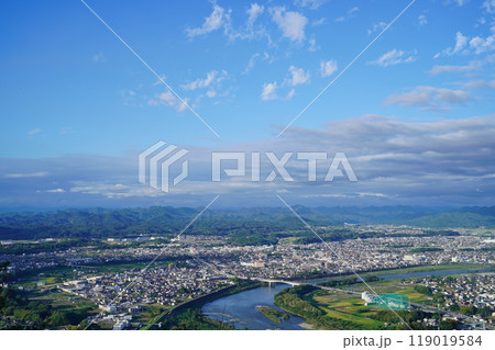 鳩吹山から望む美濃加茂市の街並み 119019584