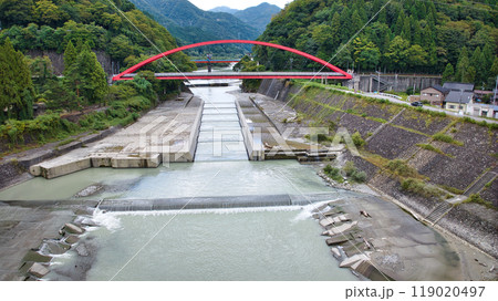 黒部川扇状地の要 愛本橋とその周辺 黒部川扇状地 黒部川扇状地の要 愛本橋とその周辺 黒部川扇状地 119020497