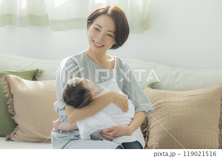 赤ちゃんんとお母さん 赤ちゃんんとお母さん 119021516