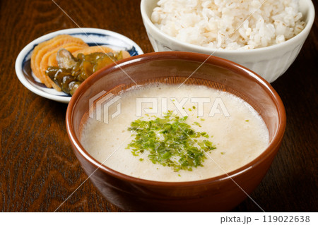 とろろ芋と麦飯 とろろ芋と麦飯 119022638