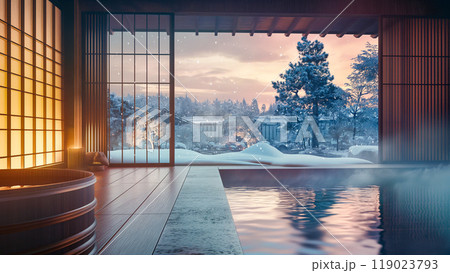 木造旅館内の静かな温泉浴とランタンの暖かい光 木造旅館内の静かな温泉浴とランタンの暖かい光 119023793