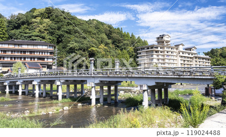 新緑と清流の三朝温泉 新緑と清流の三朝温泉 119024488
