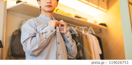 男性ポートレート 屋内撮影 男性ポートレート 屋内撮影 119026751