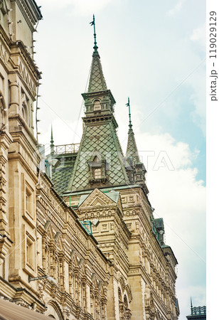Beautiful view of the GUM Russia building. Side view 119029129