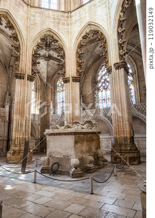 Batalha, Portugal - Mar 07, 2024: Inside the church of the Monastery of Our Lady of the Victory at Batalha, Portugal 119032149