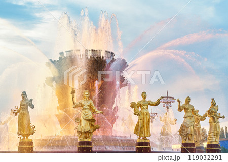 Fountain of Friendship of Nations in Moscow. A warm summer evening. Fountain of Friendship of Nations in Moscow. A warm summer evening. 119032291