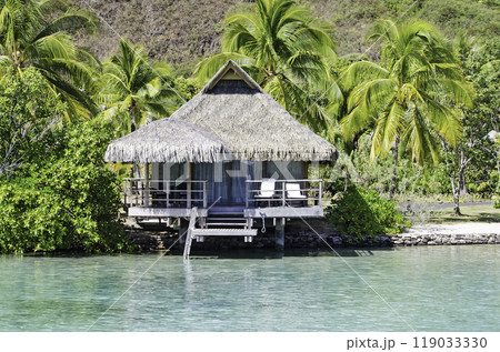 Overwater bungalows, French Polynesia Overwater bungalows, French Polynesia 119033330