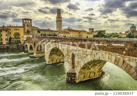 Ancient Roman Bridge called Ponte di Pietra in Verona, Italy Ancient Roman Bridge called Ponte di Pietra in Verona, Italy 119036937