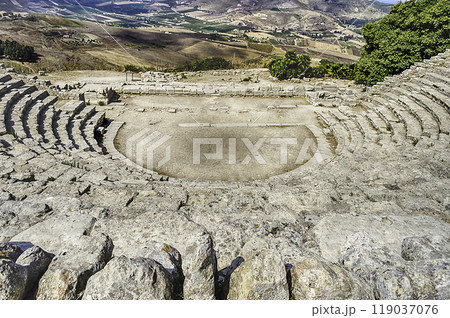 Ruins of the greek theatre of Segesta, Sicily, Italy Ruins of the greek theatre of Segesta, Sicily, Italy 119037076