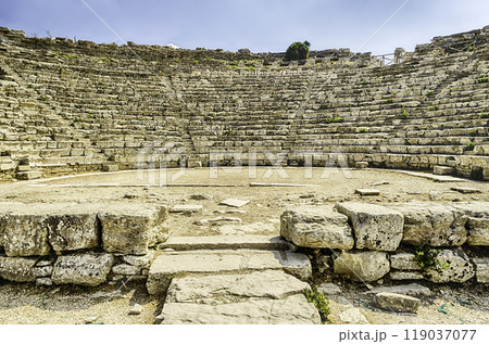 Ruins of the greek theatre of Segesta, Sicily, Italy 119037077