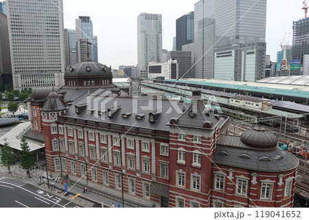 KITTEガーデンから眺める東京駅丸の内の風景 KITTEガーデンから眺める東京駅丸の内の風景 119041652