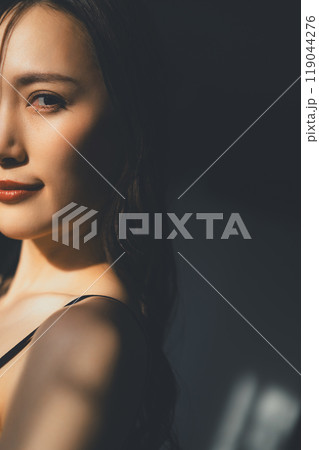 30代女性のエイジングケア 30代女性のエイジングケア 119044276