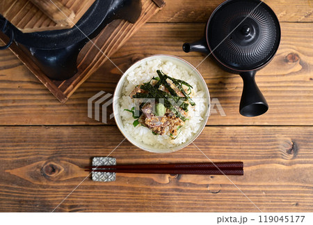 炙り鯛茶漬け 119045177