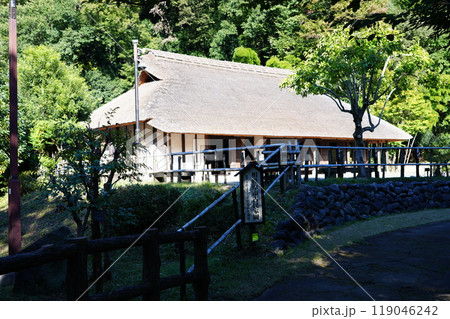 相模川自然の村公園に移築された古民家　旧青柳寺庫裡 119046242