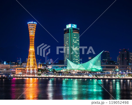 神戸ポートタワーとベイエリア 夜景 神戸ポートタワーとベイエリア 夜景 119052498