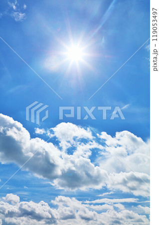 夏の青空と雲　そして太陽 119053497