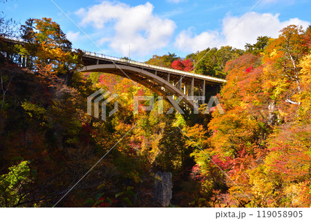 秋 鳴子峡 大深沢橋 秋 鳴子峡 大深沢橋 119058905