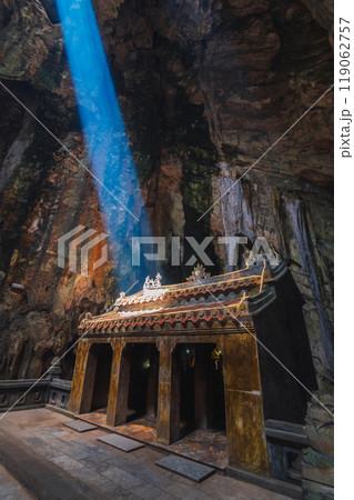 Asian Buddhist temple inside Huyen Khong Cave in the Marble Mountains in Da Nang, Vietnam 119062757