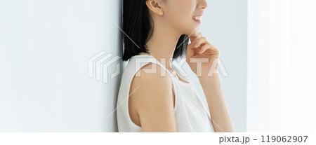 若い女性の美容イメージ 119062907