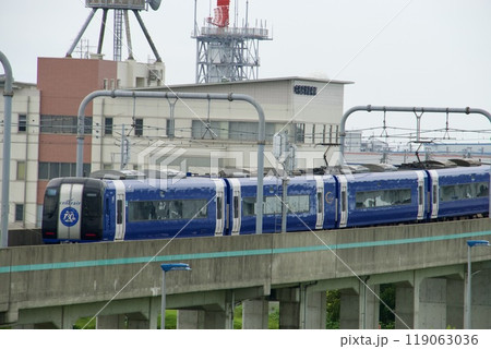 セントレアとブルーミュースカイ 119063036