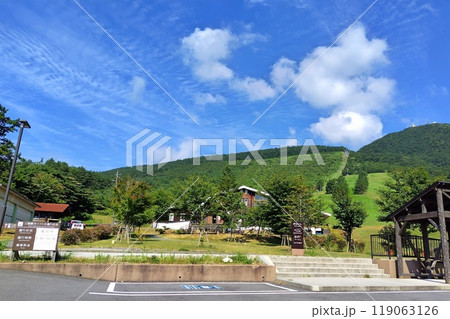 【島根県】石見ワイナリーと三瓶山観光リフト 119063126
