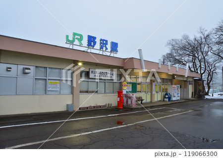JR東日本磐越西線の野沢駅から津川駅までの早朝風景(2022年12月) JR東日本磐越西線の野沢駅から津川駅までの早朝風景(2022年12月) 119066300