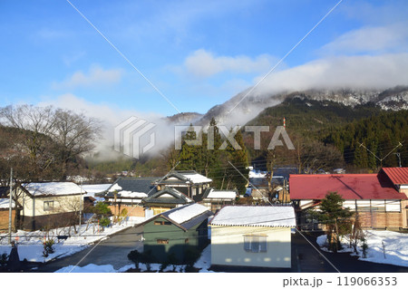 JR東日本磐越西線の野沢駅から津川駅までの早朝風景(2022年12月) JR東日本磐越西線の野沢駅から津川駅までの早朝風景(2022年12月) 119066353