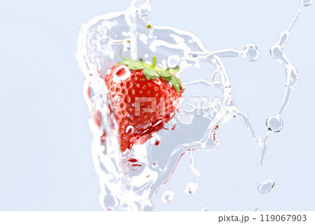Strawberry falling in water splash mockup, depth of field 119067903
