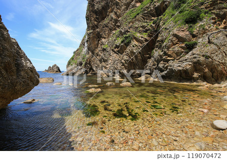鳥取県岩美町　千貫松島周辺の風景 119070472