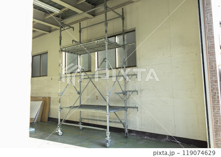 足場 工事現場 足場 工事現場 119074629