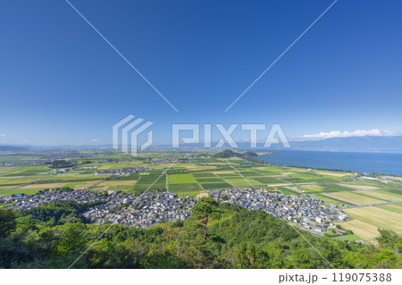 八幡山　山頂より琵琶湖方面の田園風景を望む 119075388