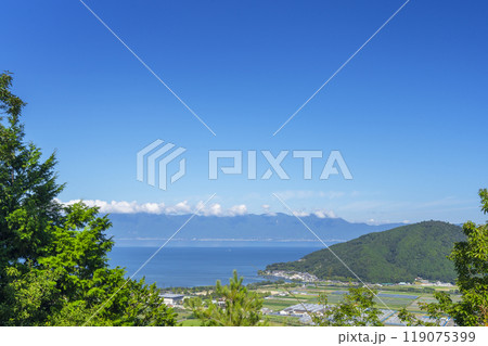 八幡山　山頂より琵琶湖方面の田園風景を望む 119075399