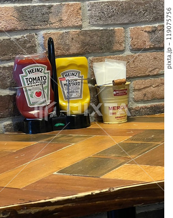 ハンバーガー屋 119075756