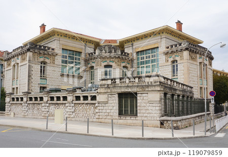 Beautiful architecture of Nice, south of France 119079859