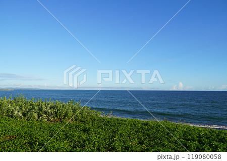 夏の終わりの夕暮れ時 茅ヶ崎柳島海岸 夏の終わりの夕暮れ時 茅ヶ崎柳島海岸 119080058