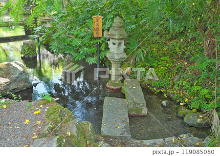 【居醒の清水】 滋賀県米原市醒井 119085080
