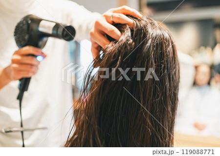 beauty parlor 119088771