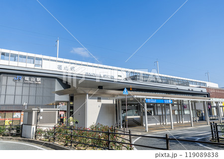 広島県福山市　快晴のJR福山駅 119089838
