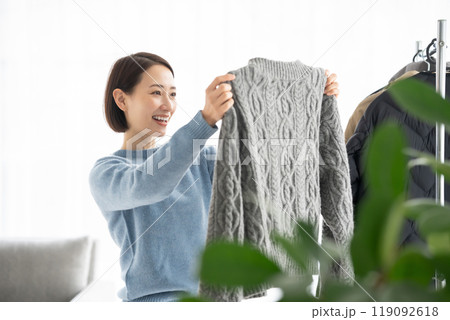 衣替え　服　冬物 119092618