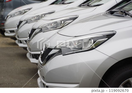 自動車イメージ ニッサン ノートのビジネス仕様車 自動車イメージ ニッサン ノートのビジネス仕様車 119092670