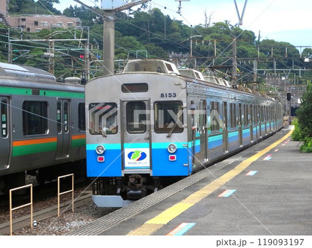 2017.7.28 JR伊東線来宮駅 伊豆急8000系 2017.7.28 JR伊東線来宮駅 伊豆急8000系 119093197